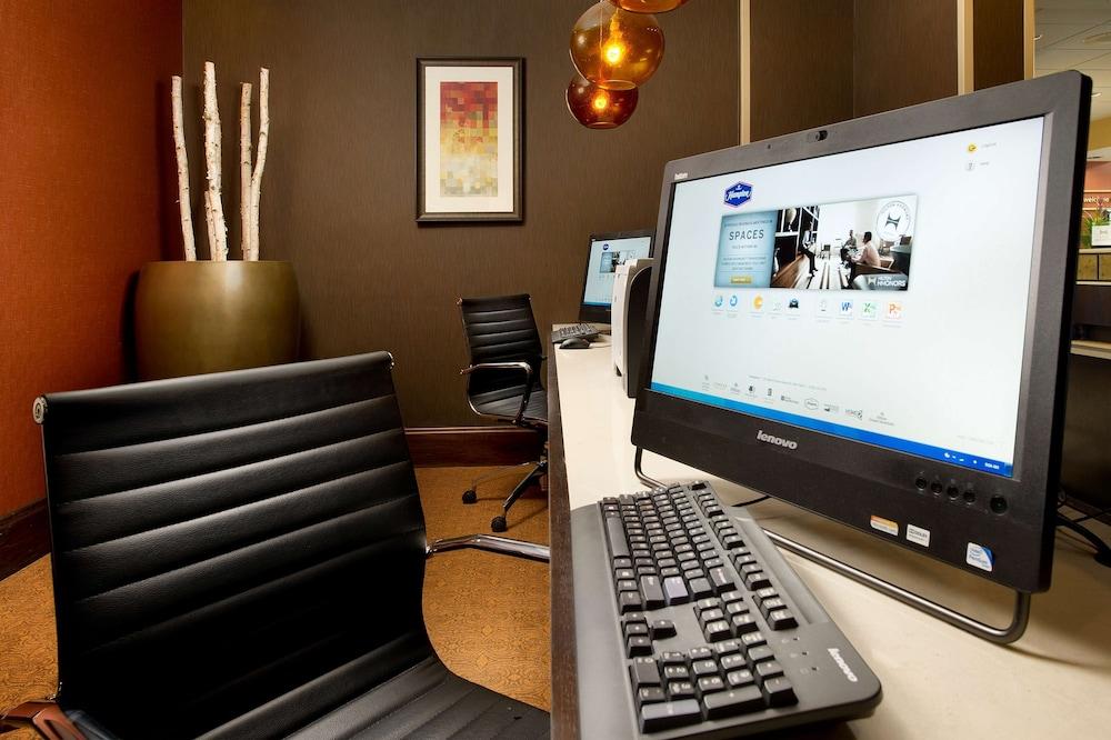 Hampton Inn Haverhill Eksteriør billede