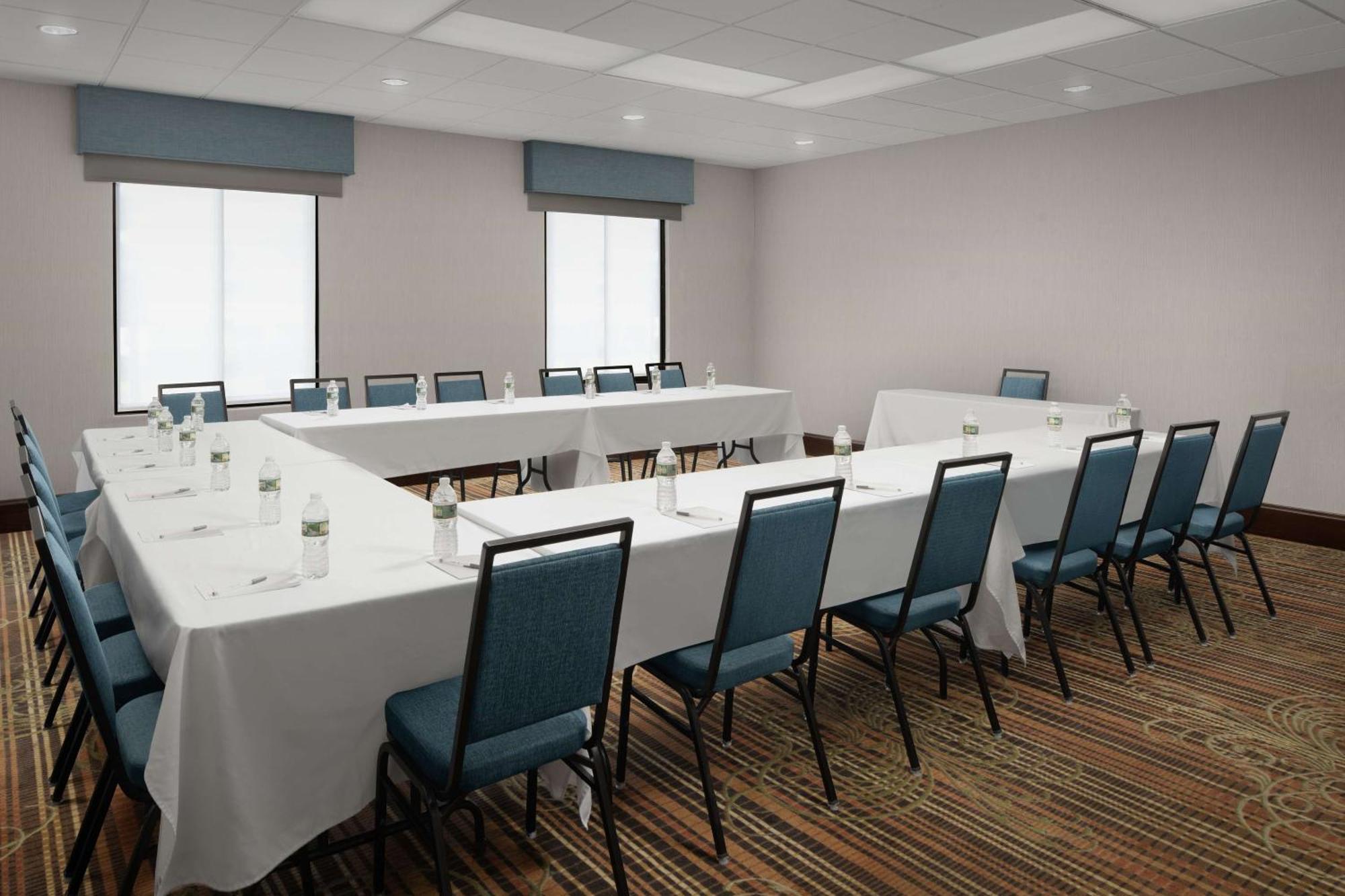 Hampton Inn Haverhill Eksteriør billede